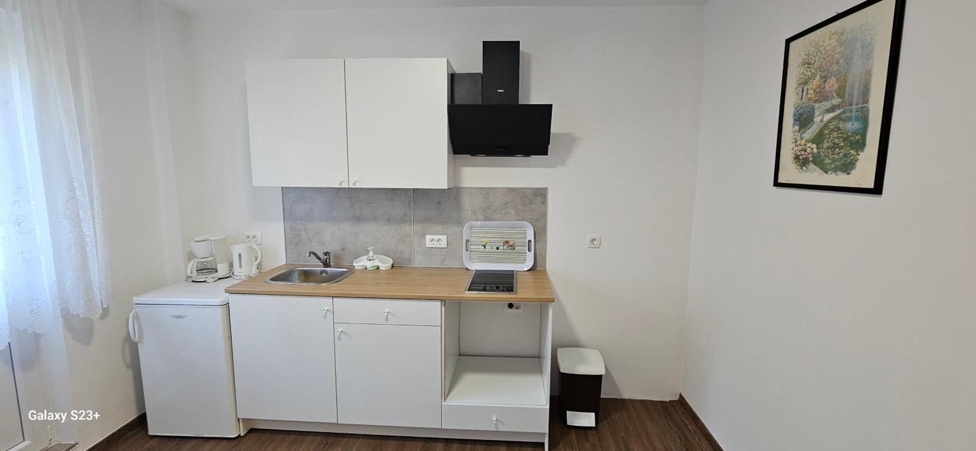 Paradiso Apartment *