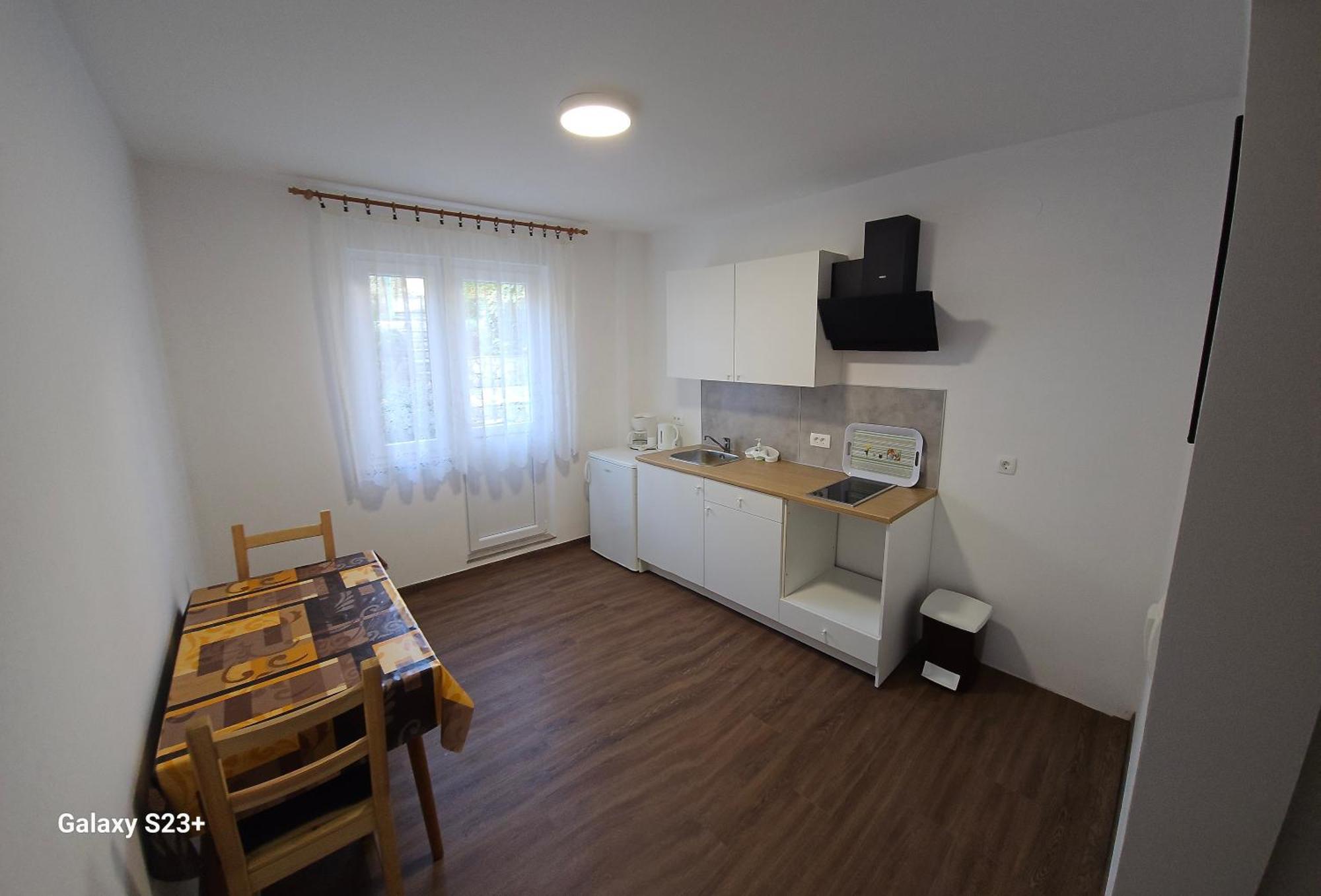 Paradiso Apartment
