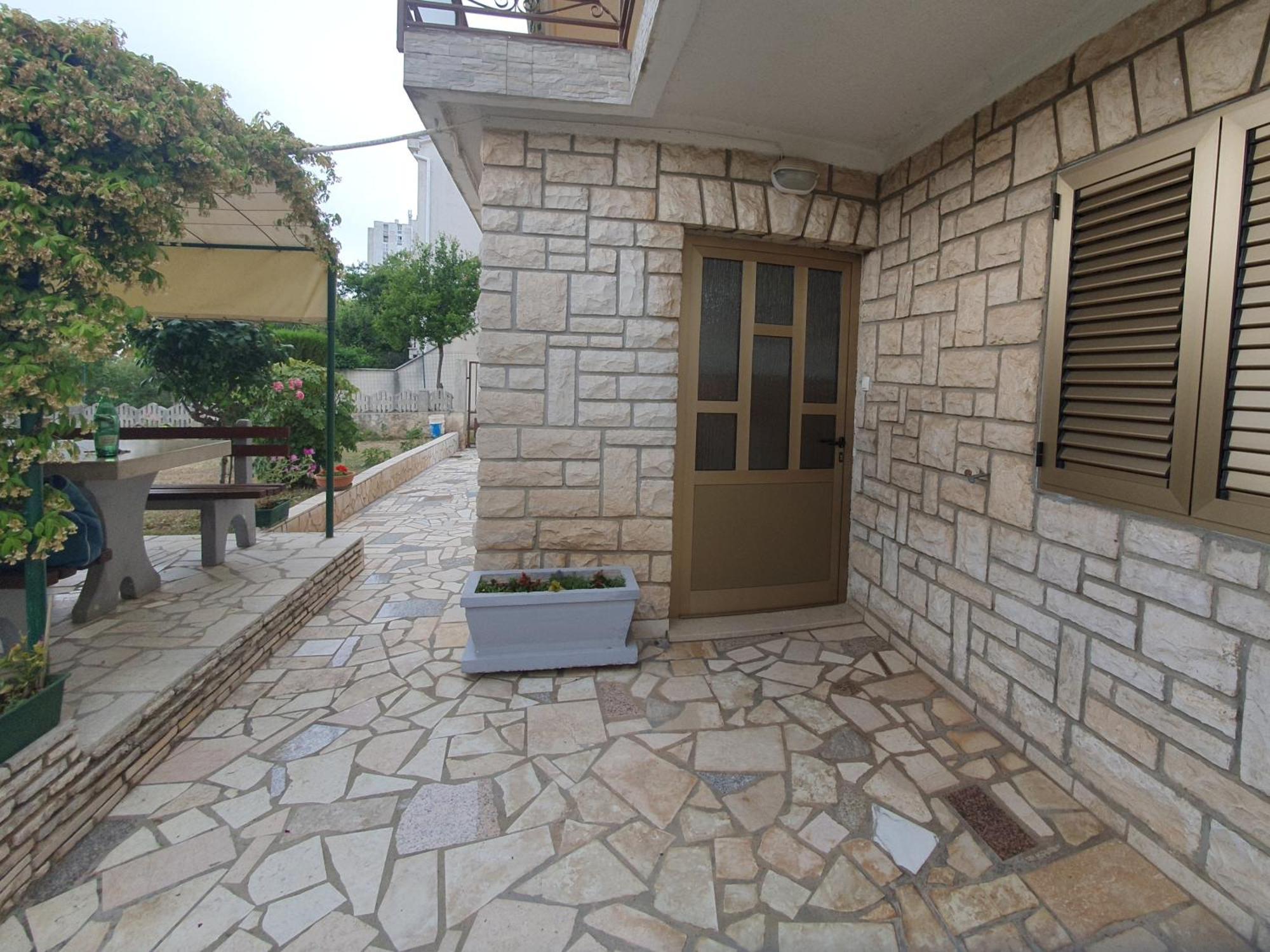 Paradiso Apartment